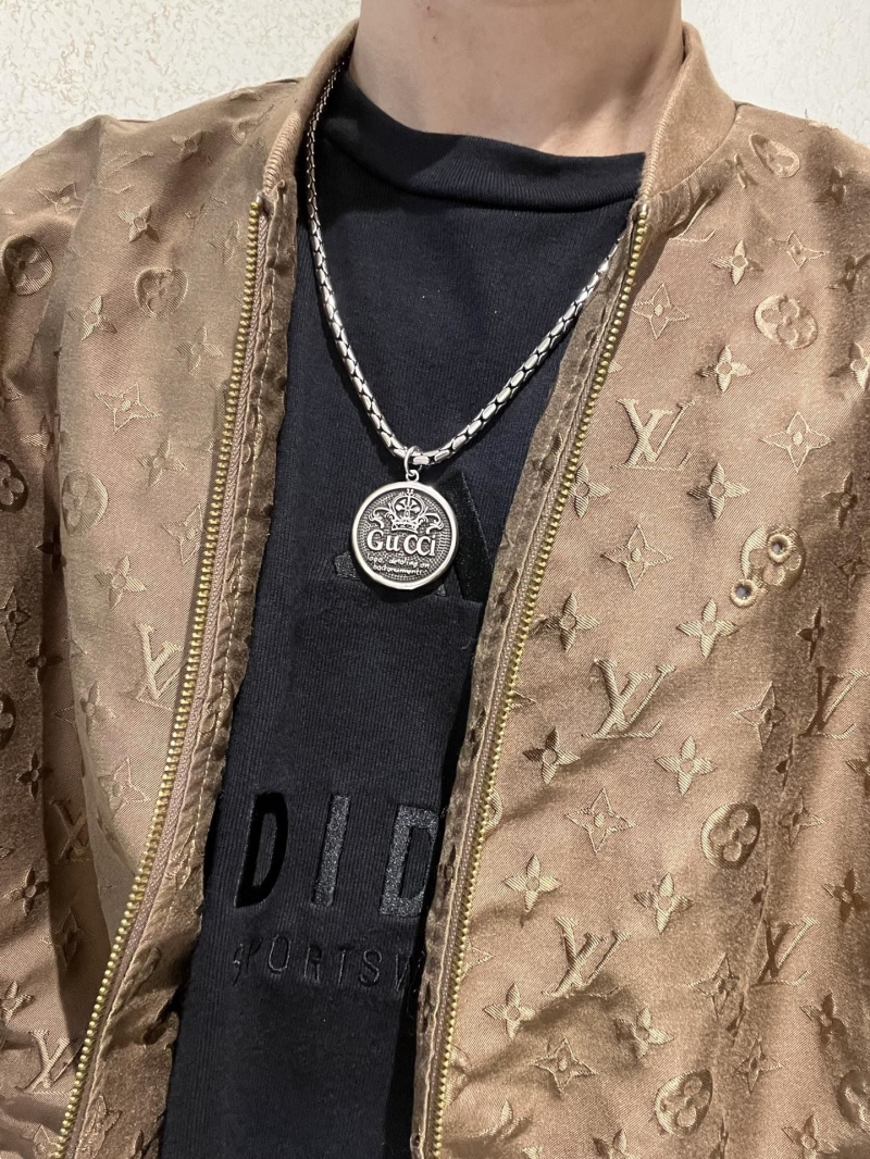 Gvc*1 necklaces